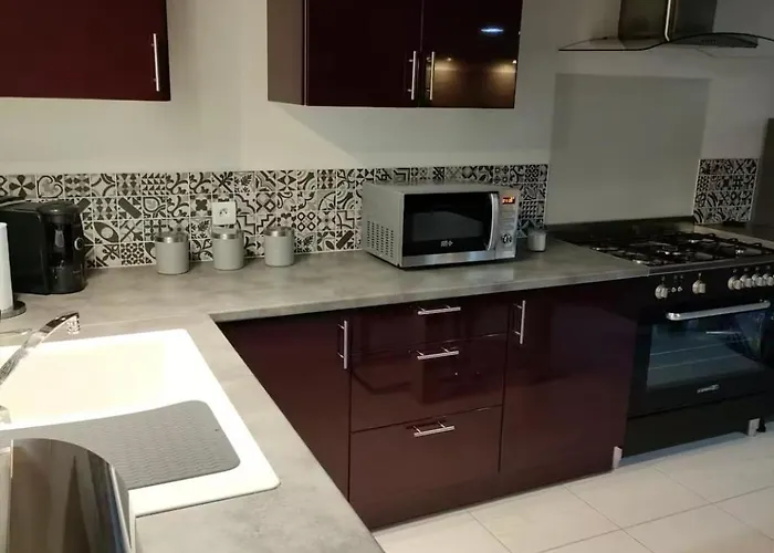 La Parenthese Secrete فيلة Danvou