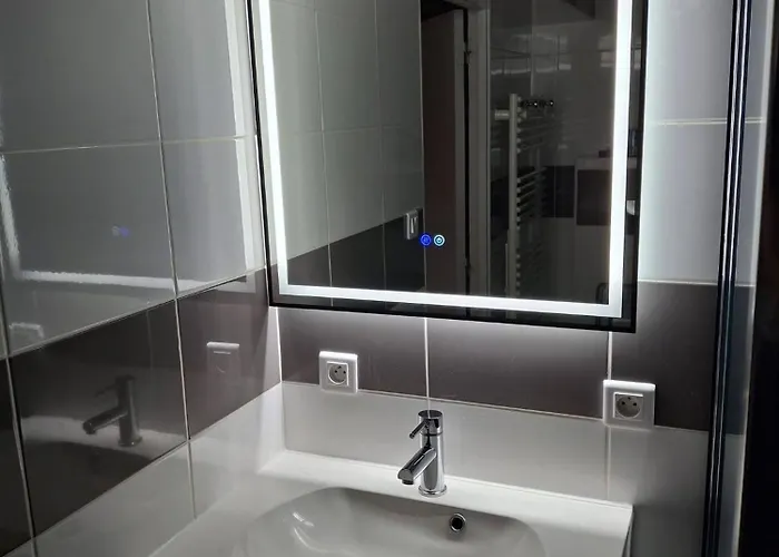 La Parenthese Secrete فيلة *